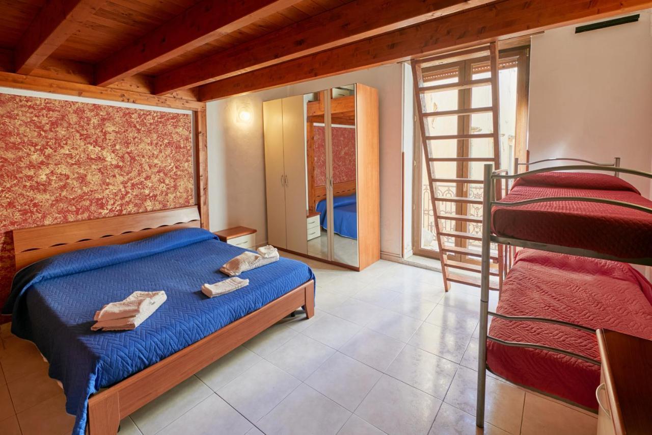 גאליפולי Centro Storico Rooms מראה חיצוני תמונה