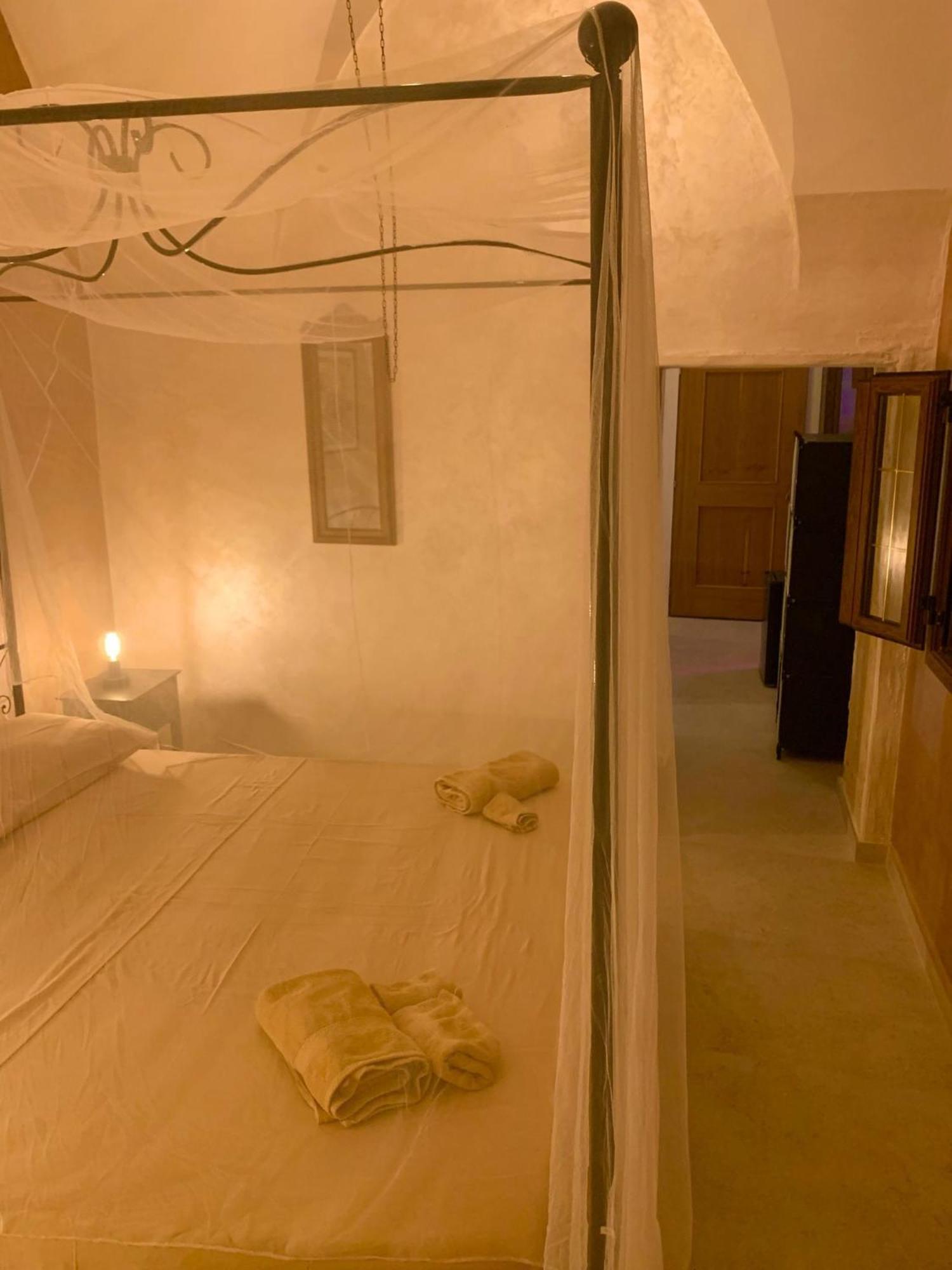 גאליפולי Centro Storico Rooms מראה חיצוני תמונה