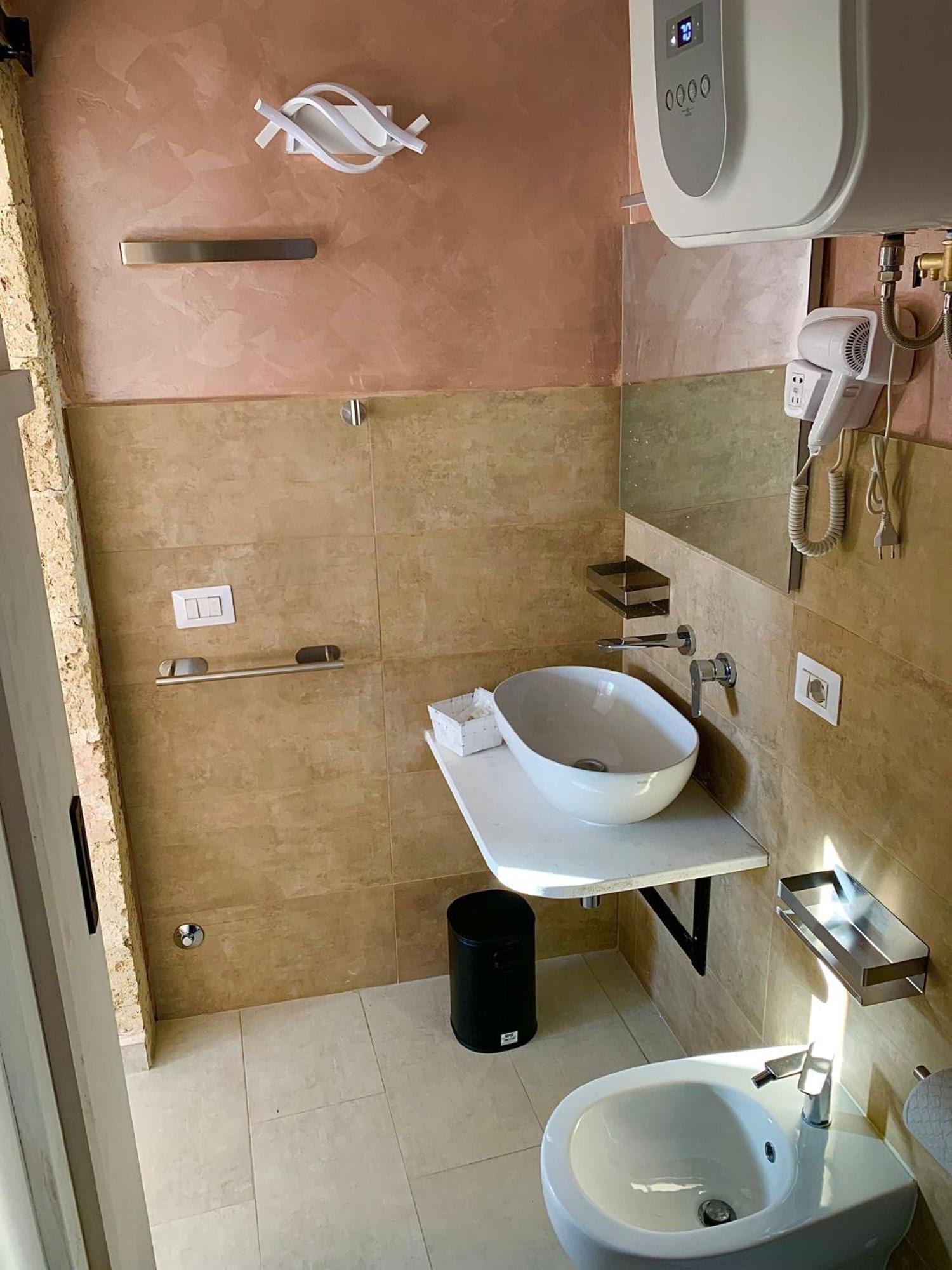גאליפולי Centro Storico Rooms מראה חיצוני תמונה